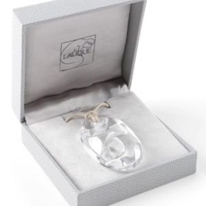 Lalique “Fleur De Ronces” glass pendant necklace